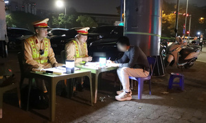 Nhiều tài xế vi phạm nồng độ cồn sau đêm liên hoan mừng 8/3