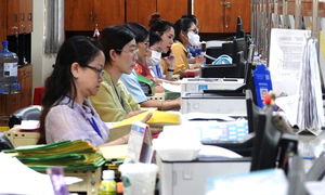 Bảng lương của viên chức dự kiến khi tăng lương cơ sở từ 1/7