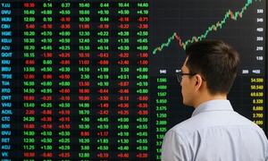 VN-Index mất mốc 1.700 điểm