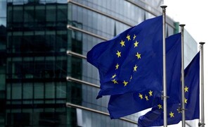 Công nghệ 13/3: EU điều tra chống độc quyền chuỗi AI của Big Tech