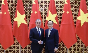 Bộ trưởng Ngoại giao Việt Nam và Trung Quốc trao đổi chiến lược