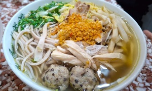 Tại sao gọi là bún thang?