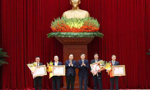 Đài Tiếng nói Việt Nam được tặng thưởng Huân chương Lao động hạng Ba