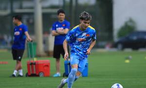 Vì sao HLV Kim Sang-sik đưa Antonio Moric từ U19 lên U23 Việt Nam?