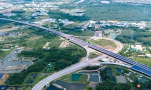 Khu Tây TP.HCM: Dòng tiền đổ về mạnh nhưng sức mua vẫn dồn vào trung tâm