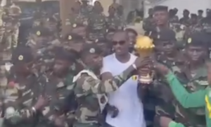 Senegal giữ cúp vô địch châu Phi trong căn cứ quân sự, quyết không trả Morocco