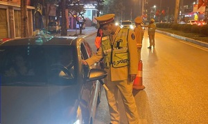 CSGT Ninh Bình phát hiện tài xế dương tính với ma tuý