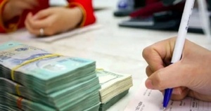 Lãi suất huy động nhiều ngân hàng vượt 8%/năm