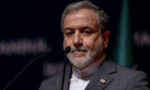 Iran sẵn sàng hỗ trợ tàu Nhật Bản đi qua eo biển Hormuz