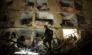 Tên lửa Iran vượt hệ thống đánh chặn Israel, nhắm trúng vị trí có cơ sở hạt nhân