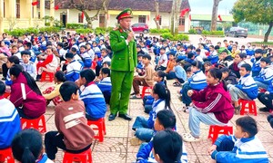 Đại úy Công an xã tuyên truyền pháp luật qua Facebook cá nhân, hút triệu lượt xem