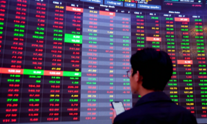 VN-Index mất gần 60 điểm, sắc đỏ bao trùm thị trường chứng khoán