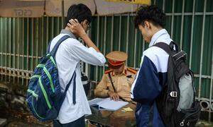 Sắp cấp bằng lái mới dạy đạo đức tài xế, khác gì sắp đi biển mới dạy bơi