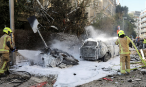 Iran dội mưa tên lửa vào Israel, bác lời kêu gọi đàm phán của ông Trump