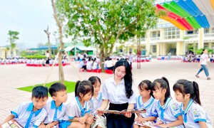 Từ cô giáo bản làng đến đại biểu Quốc hội đầu tiên của dân tộc Ơ Đu