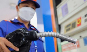 Thuế môi trường với xăng, dầu có thể được giảm một nửa đến hết tháng 6