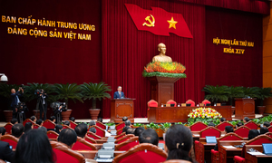 Toàn cảnh phiên bế mạc Hội nghị lần thứ 2 Ban Chấp hành Trung ương Đảng khóa XIV