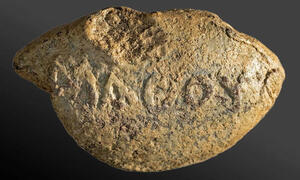 Phát hiện thông điệp bất ngờ trên viên đạn cổ hơn 2.000 năm tuổi