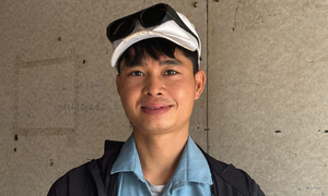 Đề nghị tặng Bằng khen của Thủ tướng cho người hùng phá mái tôn cứu người