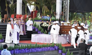 Thánh lễ an táng Đức Hồng y Gioan Baotixita Phạm Minh Mẫn