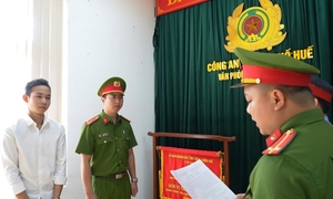 Tạm giam nam thanh niên đi xe máy tốc độ cao, gây tai nạn chết người