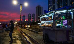 Thế giới xoay xở thế nào trước cú sốc năng lượng từ Trung Đông?