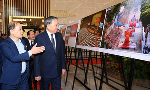 Ban Bí thư: Đến 2030, hình thành các tập đoàn truyền thông chủ lực quốc gia