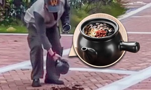 Đổ bã thuốc ra đường để 'đuổi bệnh': Tập tục gây tranh cãi ở Trung Quốc