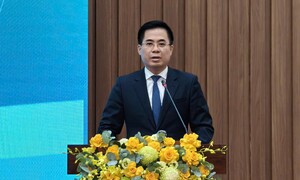 Ông Nguyễn Hoàng Giang tiếp tục được bầu làm Chủ tịch UBND tỉnh Quảng Ngãi