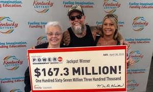 Trúng số 4.400 tỷ đồng vẫn trèo tường ăn trộm 'vì đam mê'