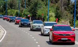 Vingroup gia hạn chương trình hỗ trợ khách hàng chuyển đổi sang xe điện tới 30/4