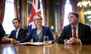 40 quốc gia bàn phương án mở lại eo biển Hormuz 