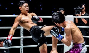 Cận cảnh cú đá trị giá 10.000 USD khiến võ sĩ Nhật Bản thua ngay lập tức