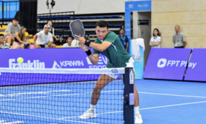 Vì sao Lý Hoàng Nam bị cảnh cáo kỹ thuật từ trọng tài?