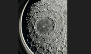 NASA hé lộ hình ảnh 'vùng đất bí ẩn' trên Mặt Trăng từ tàu Artemis II