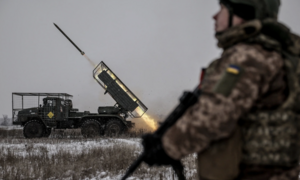 Nga giăng 'lưới lửa' siết chặt bầu trời, Ukraine căng sức đối phó