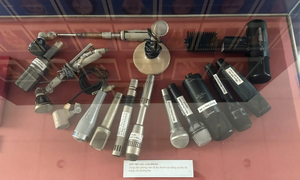 Trưng bày hiện vật phát thanh tái hiện dấu mốc lịch sử của Đài Tiếng nói Việt Nam