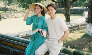 Tăng Duy Tân đăng ảnh bên Bích Phương, công khai gọi là 'em'