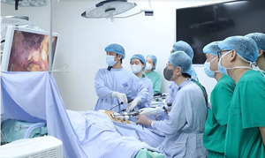 Chuyện lạ ở Bệnh viện K: Bác sĩ kiên trì 'xin' bệnh nhân cho phép cứu sống họ