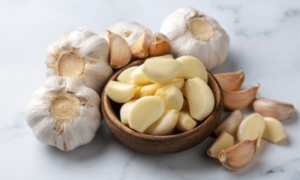5 lợi ích bất ngờ của việc ăn tỏi sống mỗi ngày