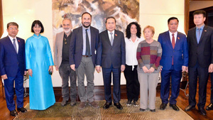 Chủ tịch Quốc hội Trần Thanh Mẫn gặp Tổng Bí thư Đảng Tái lập Cộng sản Italia