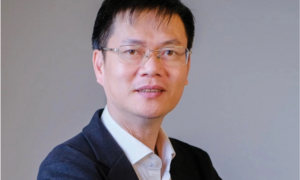 Giáo sư top 100.000 nhà khoa học ảnh hưởng nhất thế giới làm phó hiệu trưởng