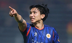 Đoàn Văn Hậu nhận tin vui