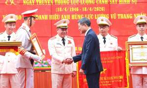 Giám đốc Công an Hà Nội nhận danh hiệu Anh hùng Lực lượng vũ trang Nhân dân 
