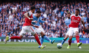 Trực tiếp bóng đá Man City 2-1 Arsenal: Haaland toả sáng