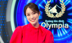 Profile 'cực xịn' của nữ MC VTV: Đỗ 4 trường đại học, có chị gái là phó giáo sư