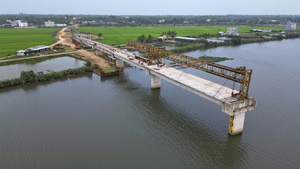  'Năm lần bảy lượt' được gia hạn, cầu 220 tỷ ở Đà Nẵng vẫn dang dở