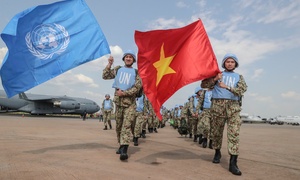 Hai phim tài liệu đặc biệt 'Trỗi dậy' và 'Hành trình vì hoà bình' chiếu dịp 30/4