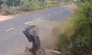 Cục CSGT công bố thêm video vụ tai nạn khiến nam sinh lớp 12 tử vong ở Đắk Lắk