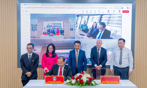 Bảo tàng ở Pháp trao cho Huế bộ tư liệu quý về Hoàng thành Huế - An Nam